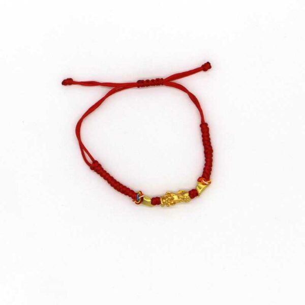 bracelet cordon rouge chanceux